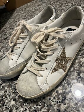 Golden Goose White Low-Top Sneakers with Gold Glitter Star